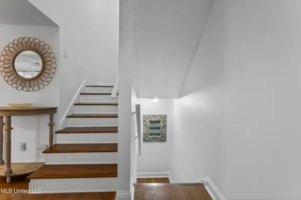 $499,500 | 717 Bienville Boulevard, Unit B2, Ocean Springs, MS 39564