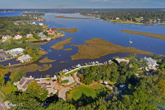 $499,500 | 717 Bienville Boulevard, Unit B2, Ocean Springs, MS 39564