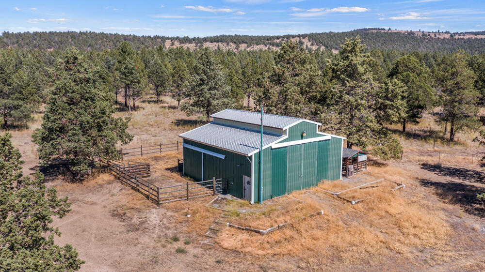 8665 Harpold Road Klamath Falls, OR 97603 - Photo 36 of 42 8665HarpoldRd.-93