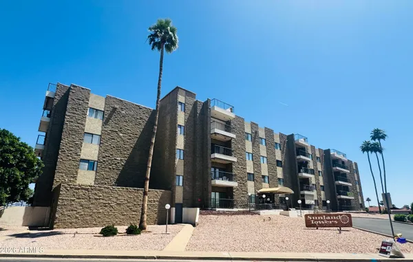 $330,000 | 425 South Parkcrest, Unit 334, Mesa, AZ 85206