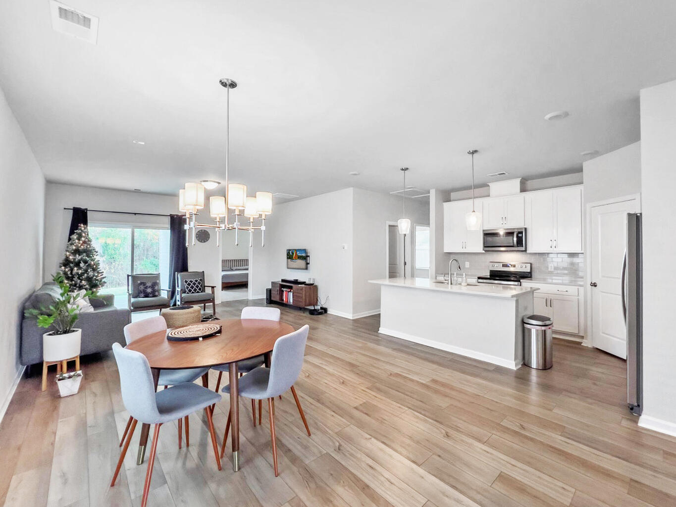 160 Cypress Plantation Road Moncks Corner, SC 29461 - Photo 2 of 20 20241219212245163623000000-o