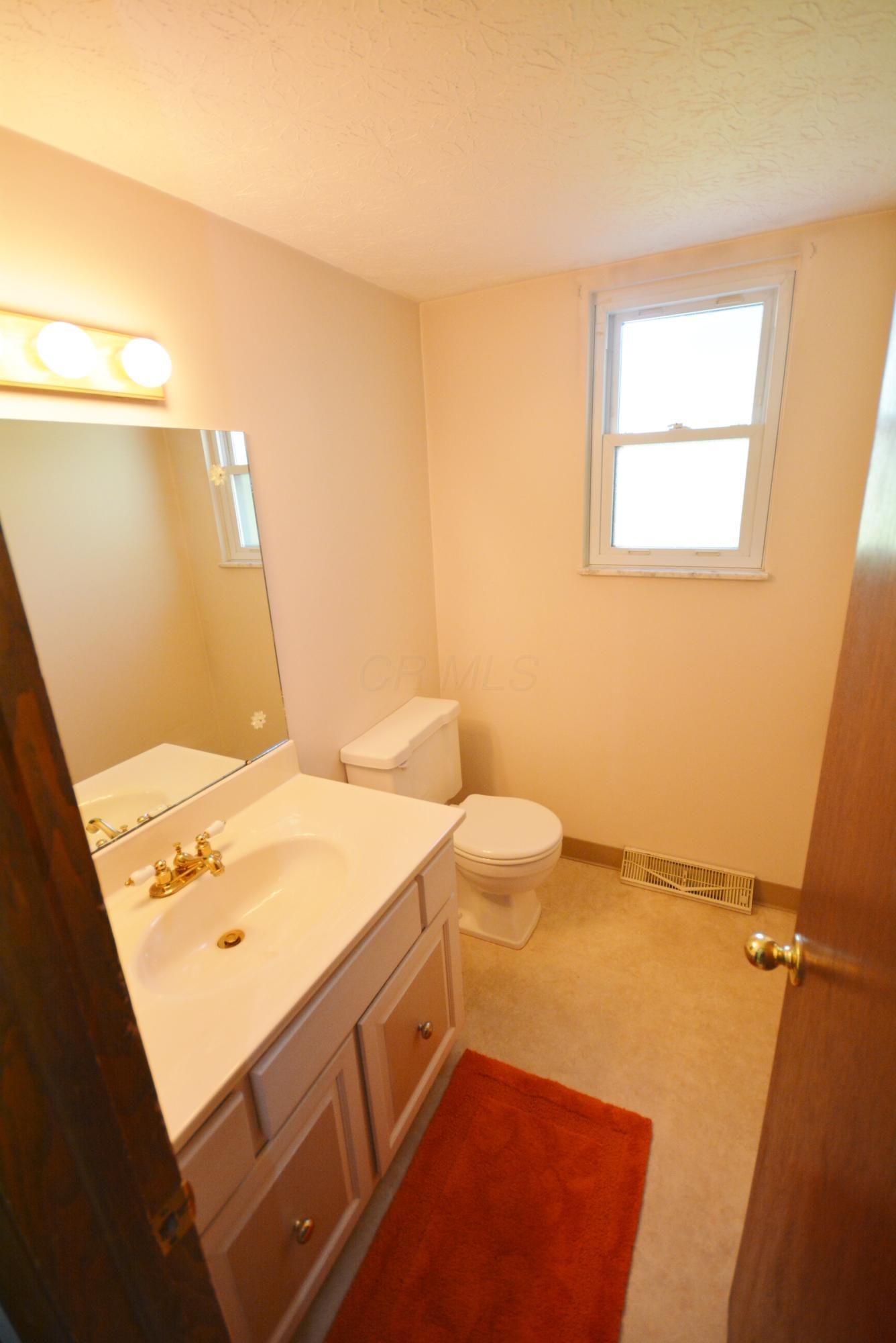 456 Tresham Road Gahanna, OH 43230 - Photo 16 of 34