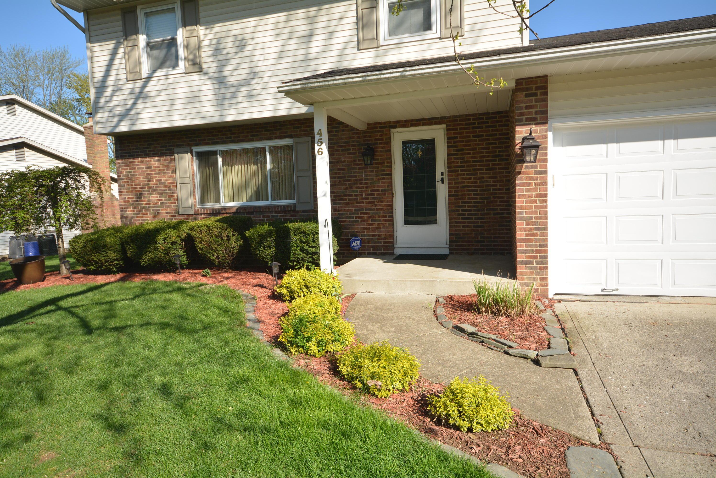 456 Tresham Road Gahanna, OH 43230 - Photo 2 of 34