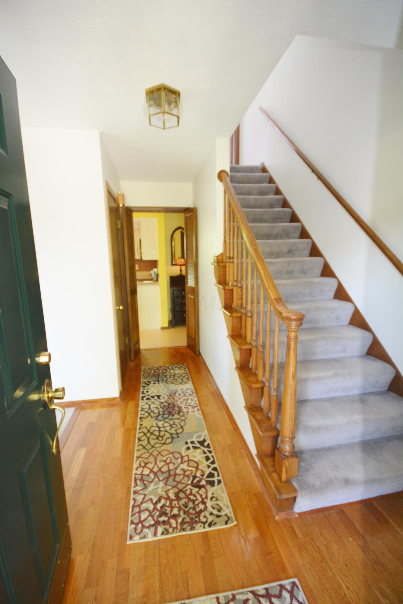 456 Tresham Road Gahanna, OH 43230 - Photo 8 of 34
