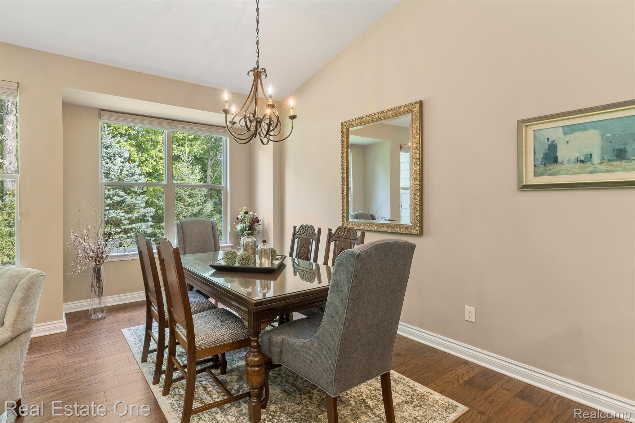 1075 Hampshire Court Rochester, MI 48307 - Photo 20 of 62 Gallery Image 20