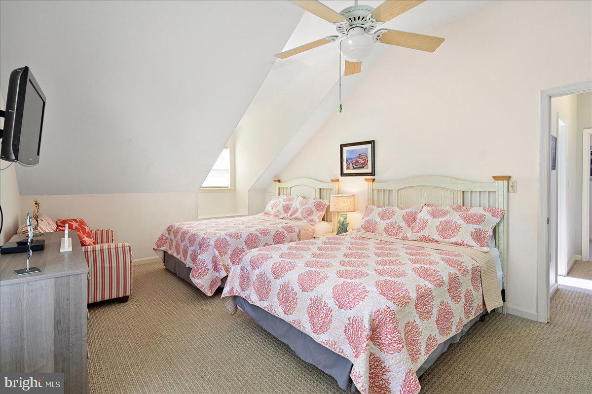 645 Sandy Point Road, Unit 36 Bethany Beach, DE 19930 - Photo 32 of 59 Gallery Image 32