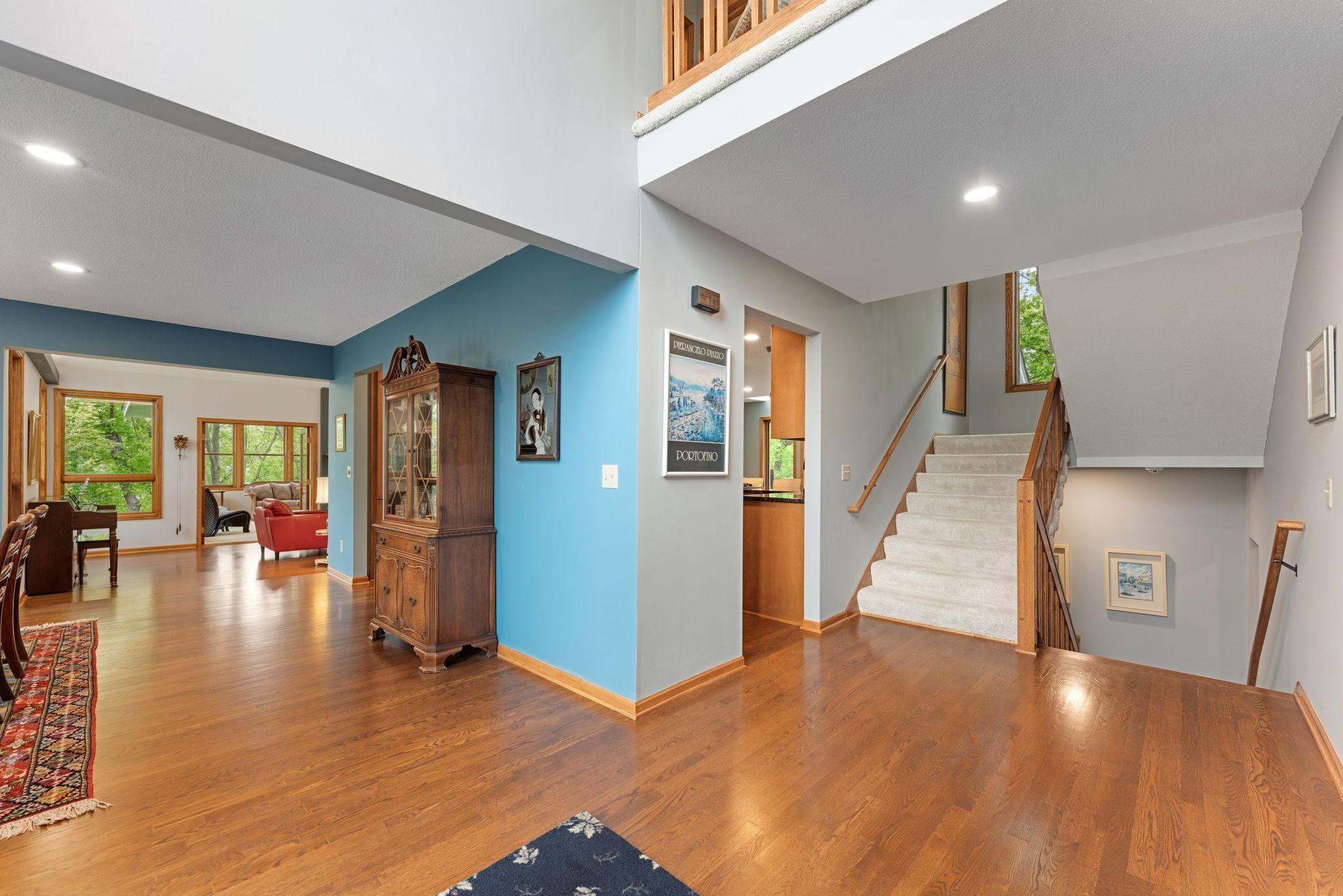 5498 Maple Ridge Court Hopkins, MN 55343 - Photo 4 of 43