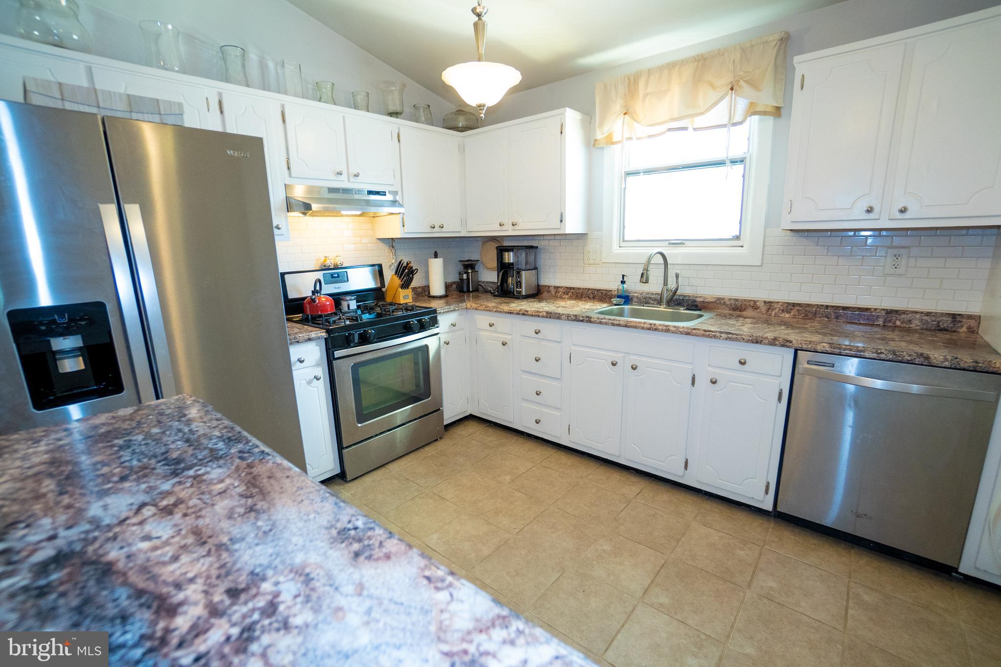 3611 Chesterfield Road Philadelphia, PA 19114 - Photo 12 of 37 Gallery Image 12
