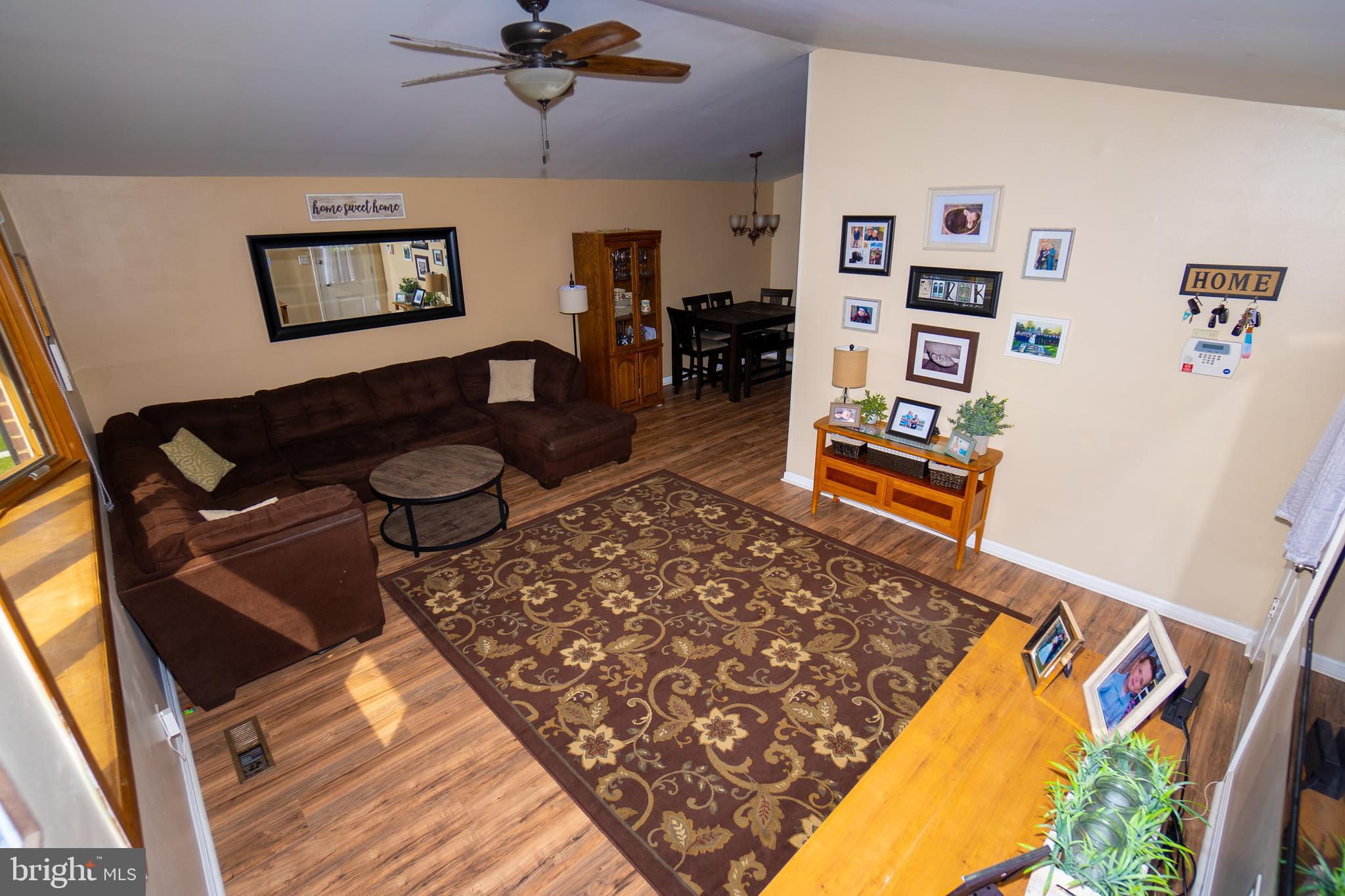 3611 Chesterfield Road Philadelphia, PA 19114 - Photo 5 of 37 Gallery Image 5