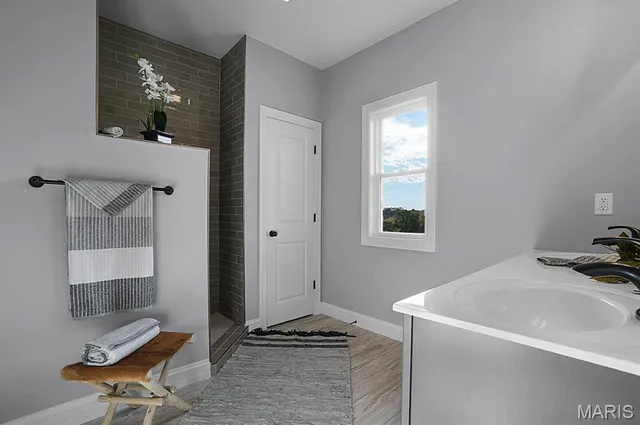 $465,000 | 108 Vly Brk Court, Unit 1 SJM, Washington, MO 63090