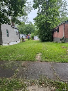 $7,900 | 6922 Plymouth Avenue, University City, MO 63130