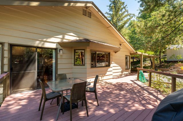 $724,000 | 26800 Meadow Glen Drive, Idyllwild, CA 92549
