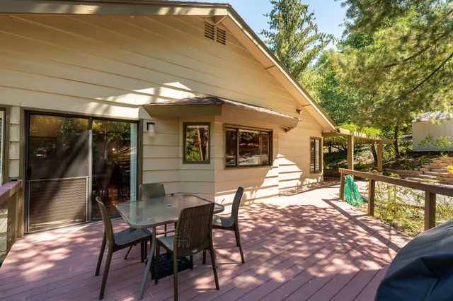 $724,000 | 26800 Meadow Glen Drive, Idyllwild, CA 92549