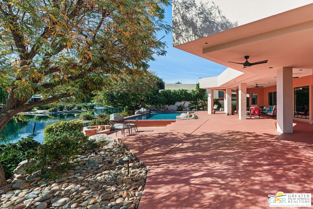 114 Waterford Circle Rancho Mirage, CA 92270 - Photo 19 of 54
