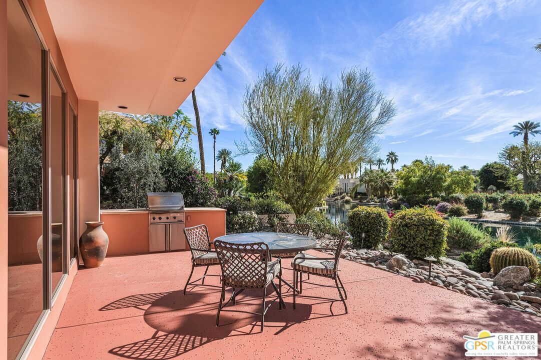 114 Waterford Circle Rancho Mirage, CA 92270 - Photo 21 of 54