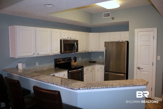27282 Canal Road, Unit 205 Orange Beach, AL 36561 - Photo 4 of 32 Kitchen
