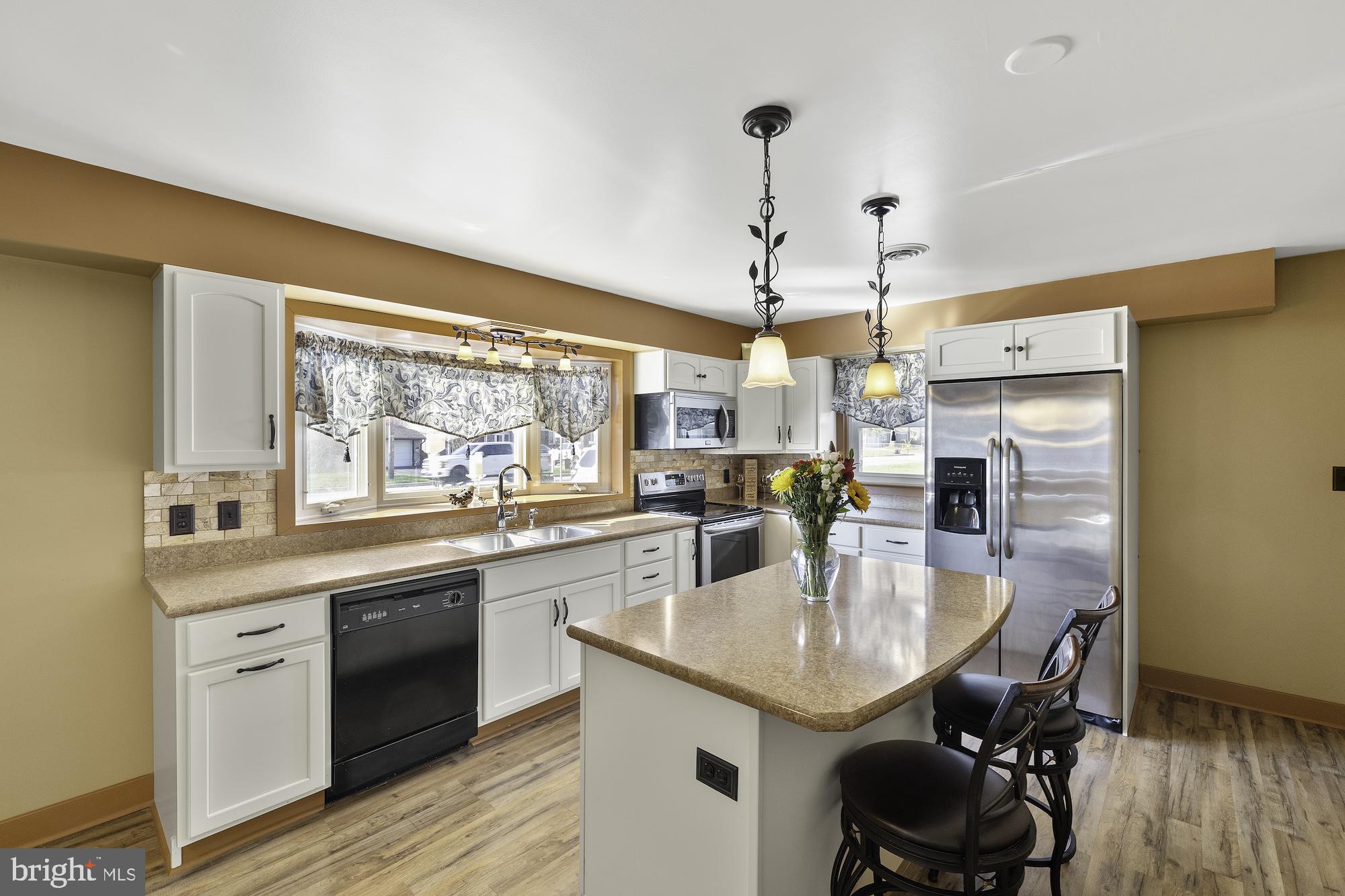 4119 Grandview Road Hanover, PA 17331 - Photo 12 of 55 Gallery Image 12