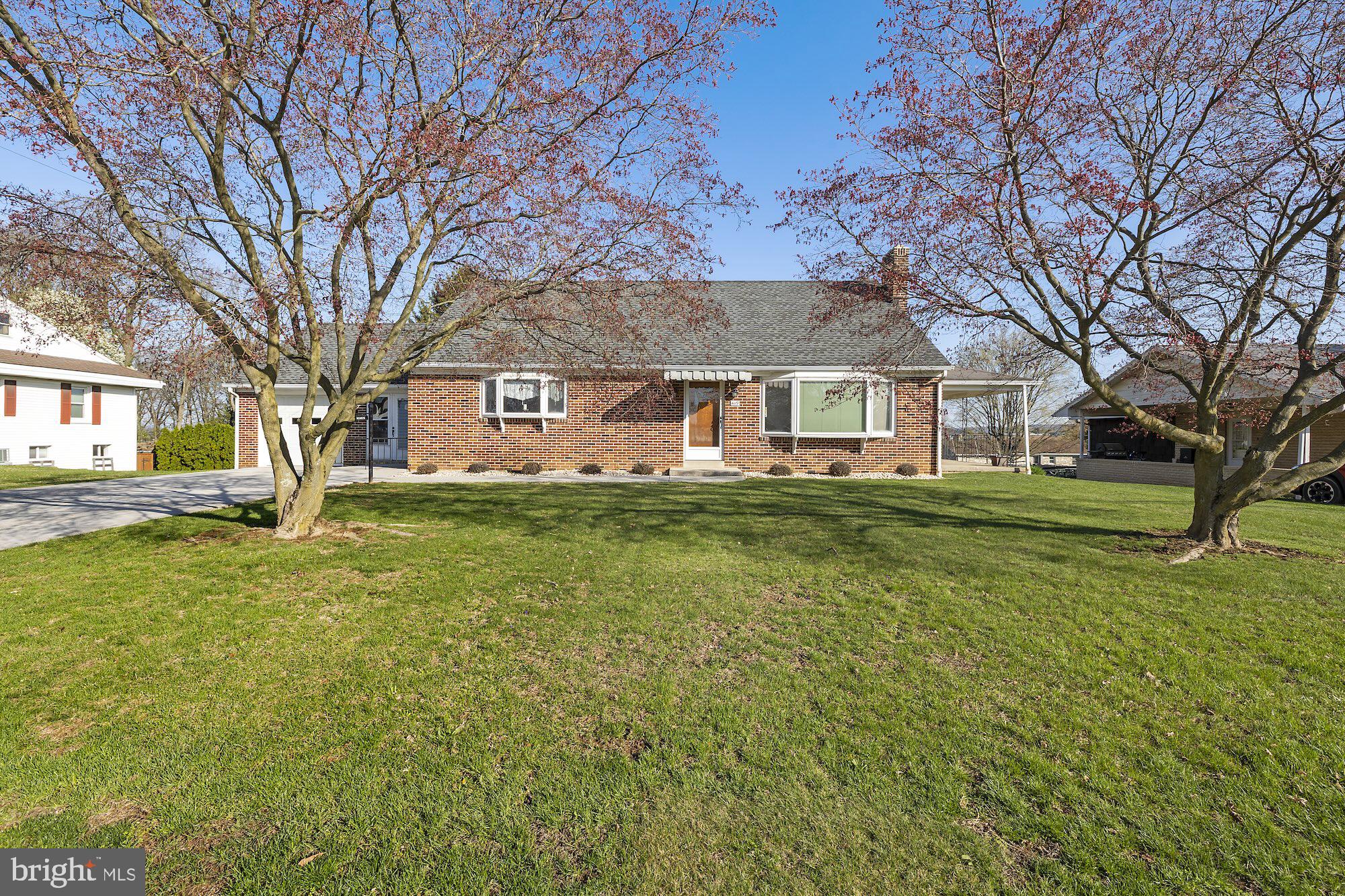 4119 Grandview Road Hanover, PA 17331 - Photo 2 of 55 Gallery Image 2
