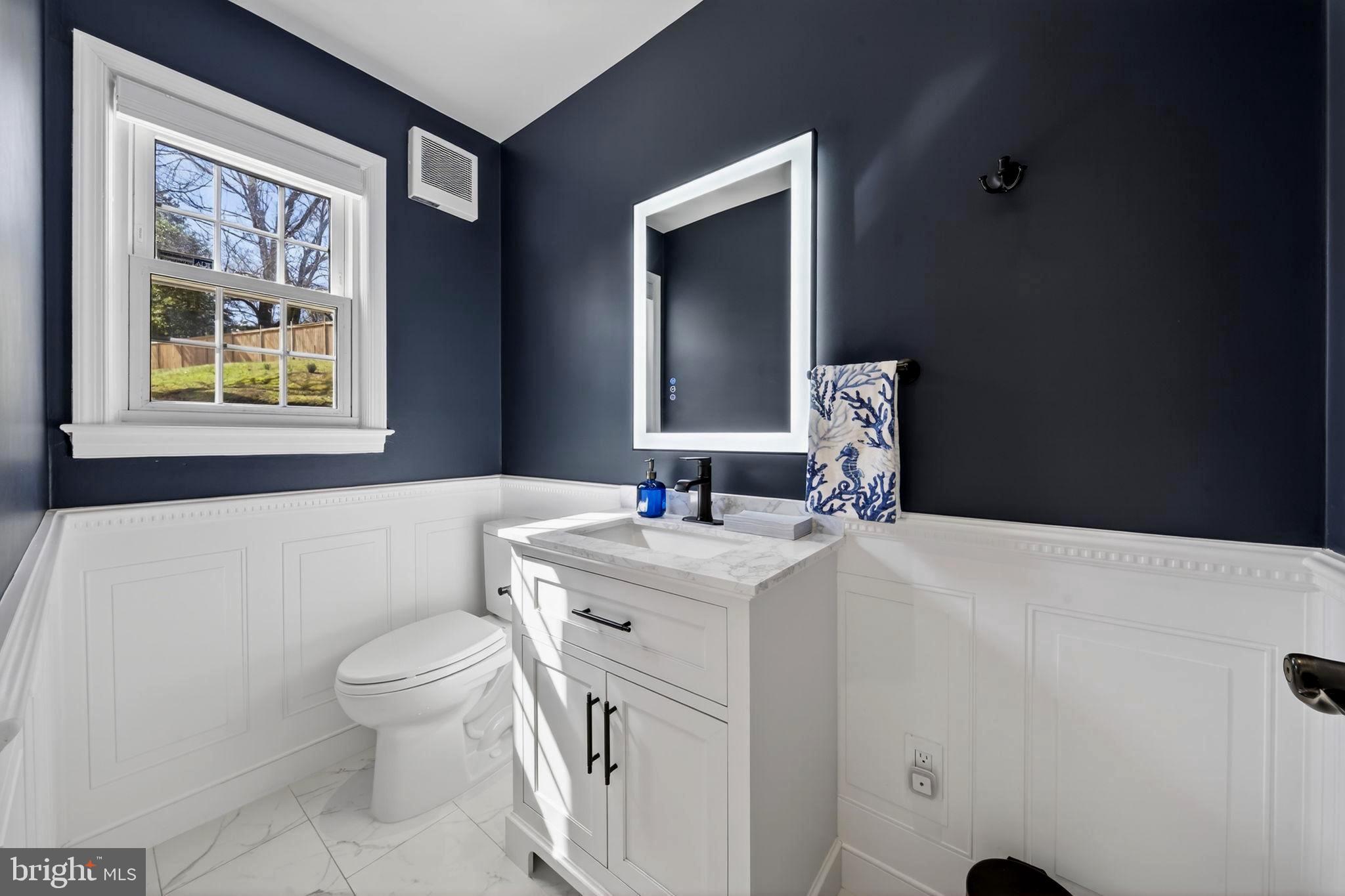 12704 Theresa Drive Silver Spring, MD 20904 - Photo 27 of 60 Main level powder room
