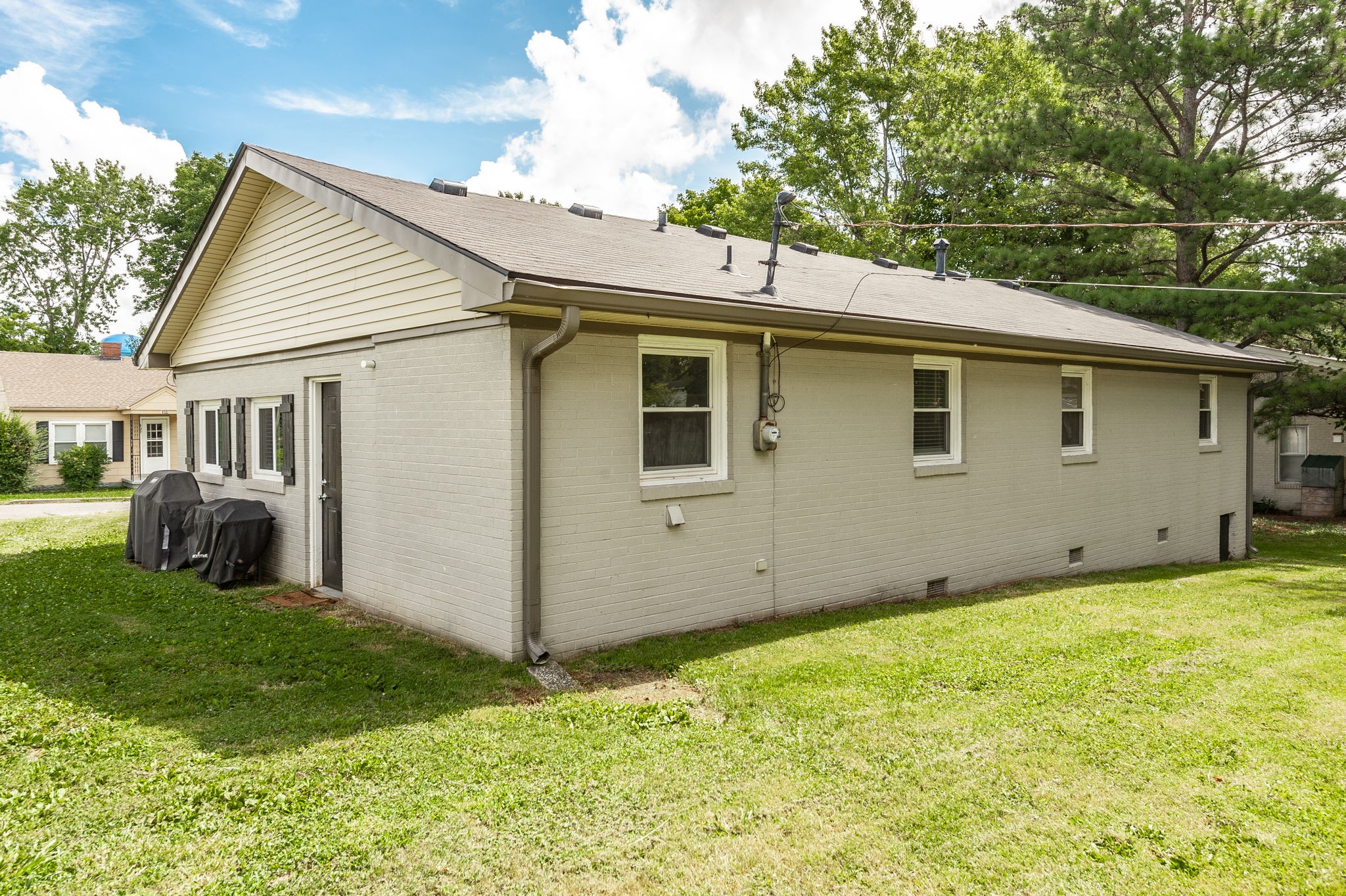 401 Weaver Lane Springfield, TN 37172 - Photo 7 of 38
