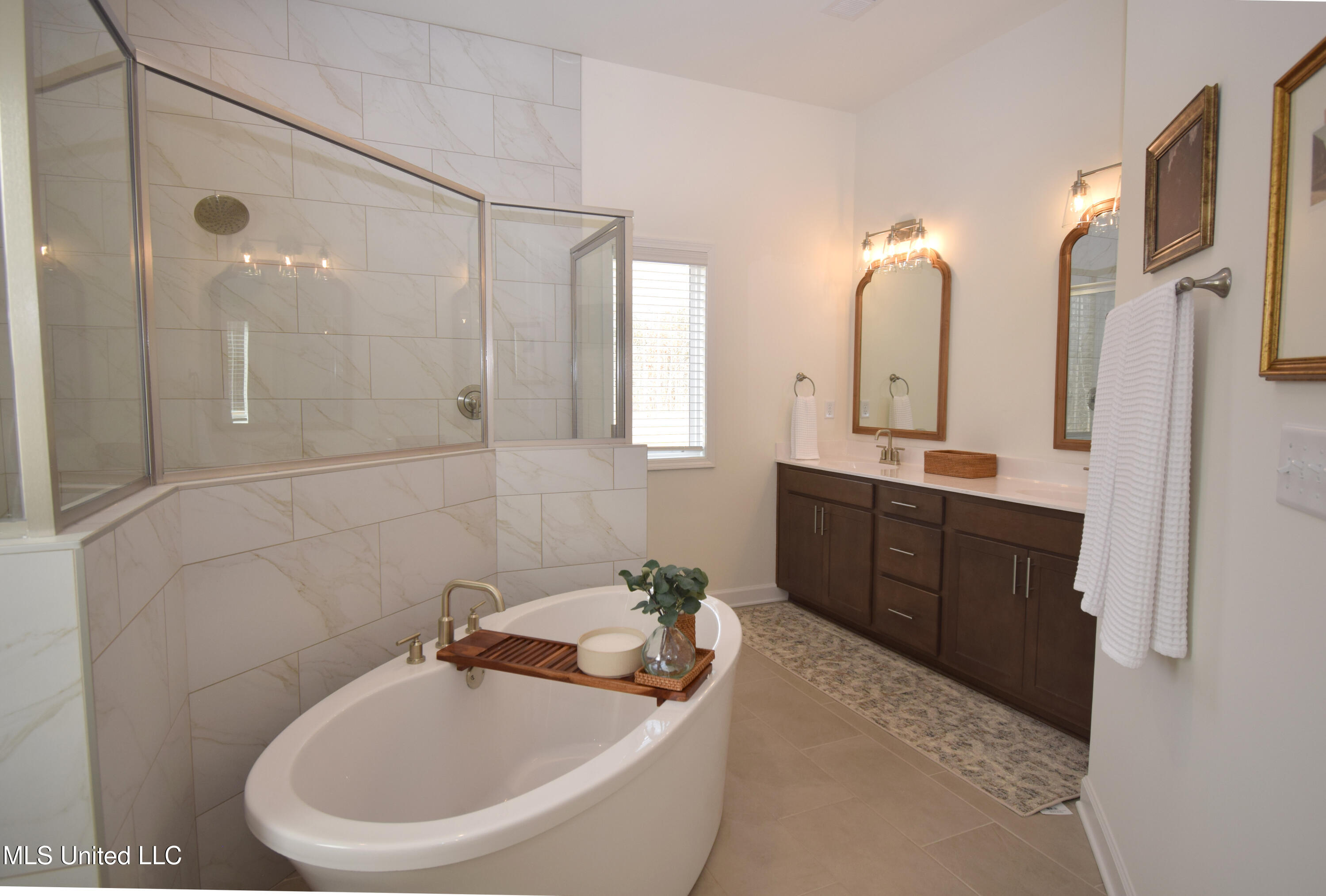 672 Centerline Roper Loop Byhalia, MS 38611 - Photo 14 of 14 Centerline Roper Loop 672 - pr bath