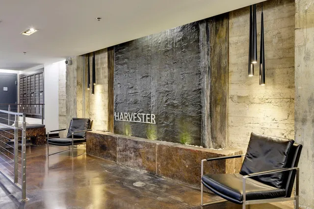 $400,000 | 618 North Washington Avenue, Unit 304, Minneapolis, MN 55401