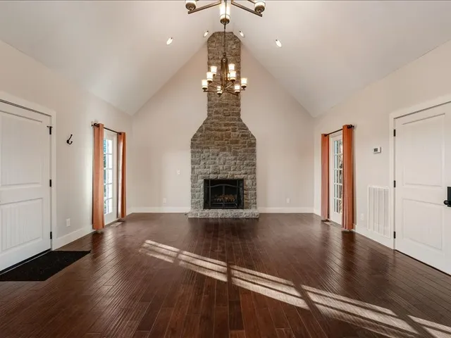 $1,100,000 | 509 Jones Lane, Hendersonville, TN 37075