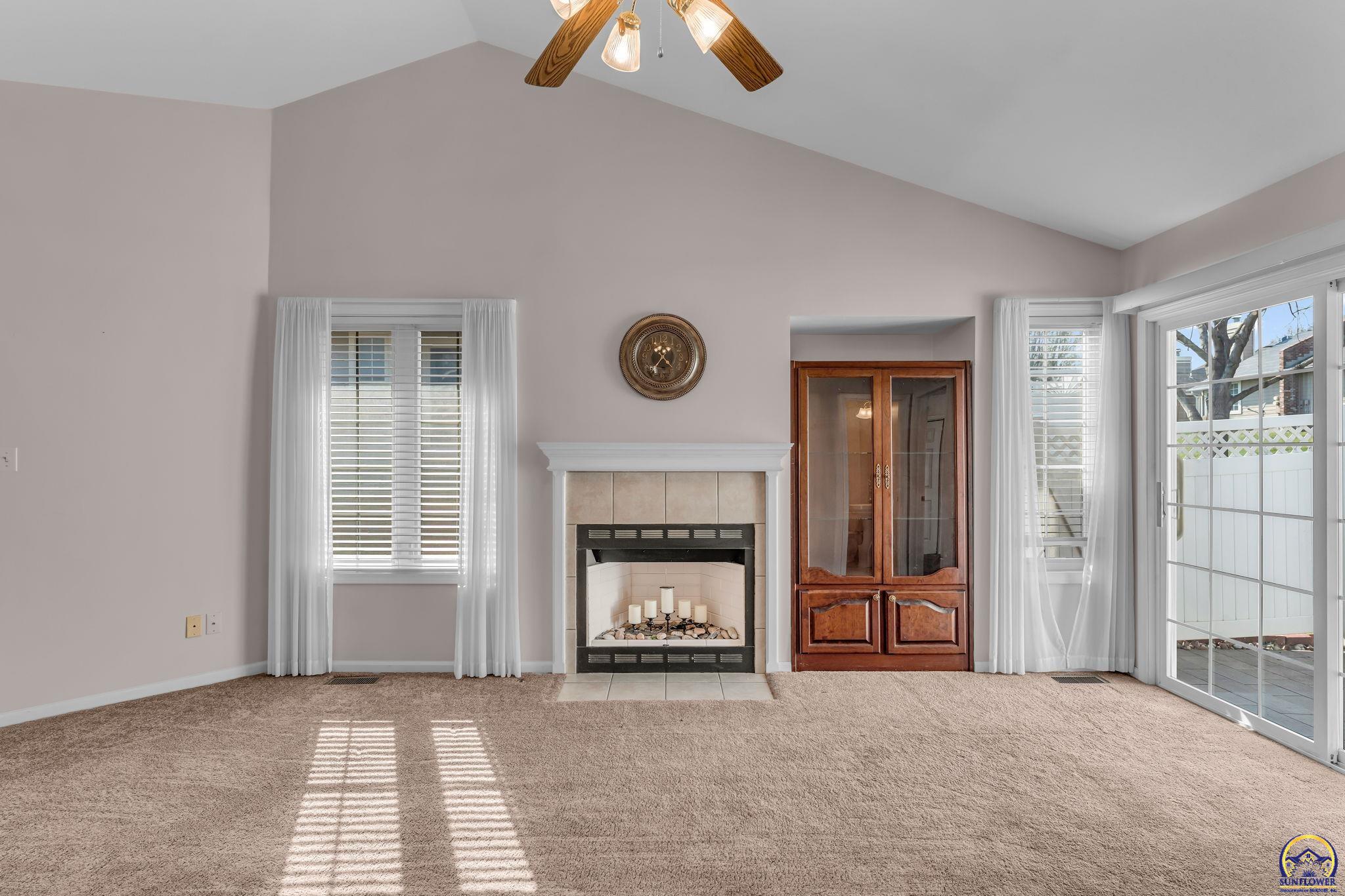 5316 Southwest 23rd Street Topeka, KS 66614 - Photo 12 of 36