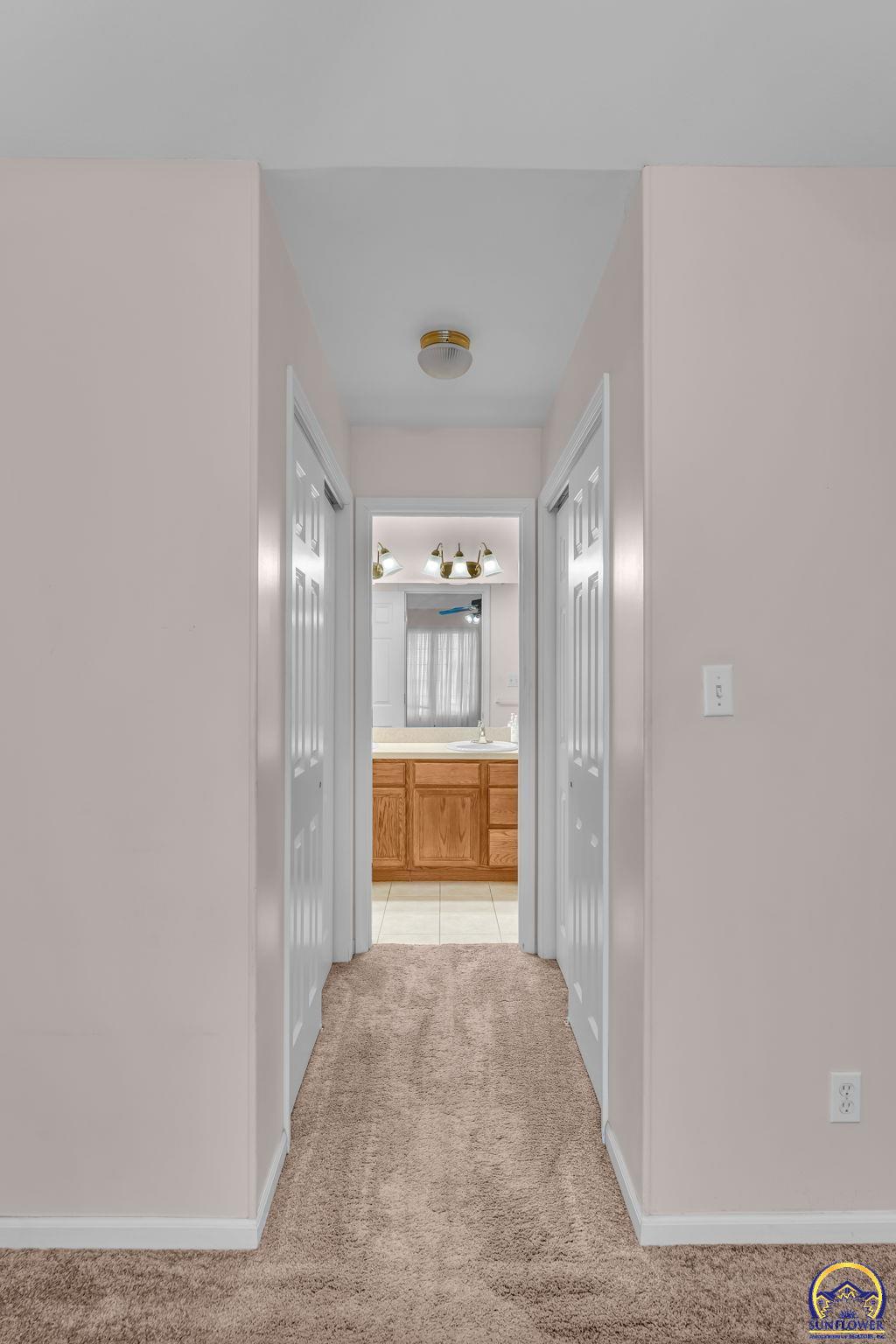 5316 Southwest 23rd Street Topeka, KS 66614 - Photo 19 of 36