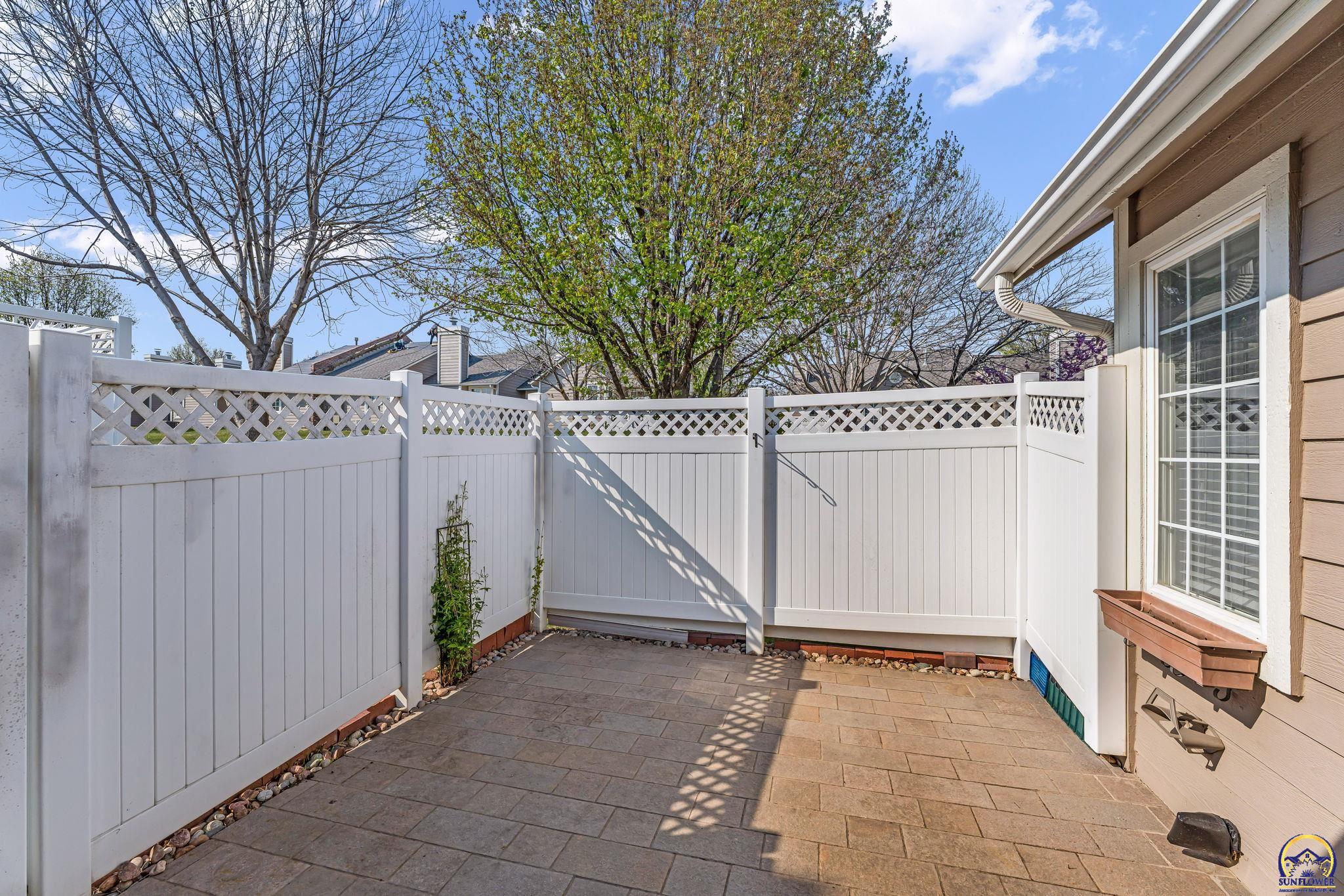 5316 Southwest 23rd Street Topeka, KS 66614 - Photo 30 of 36