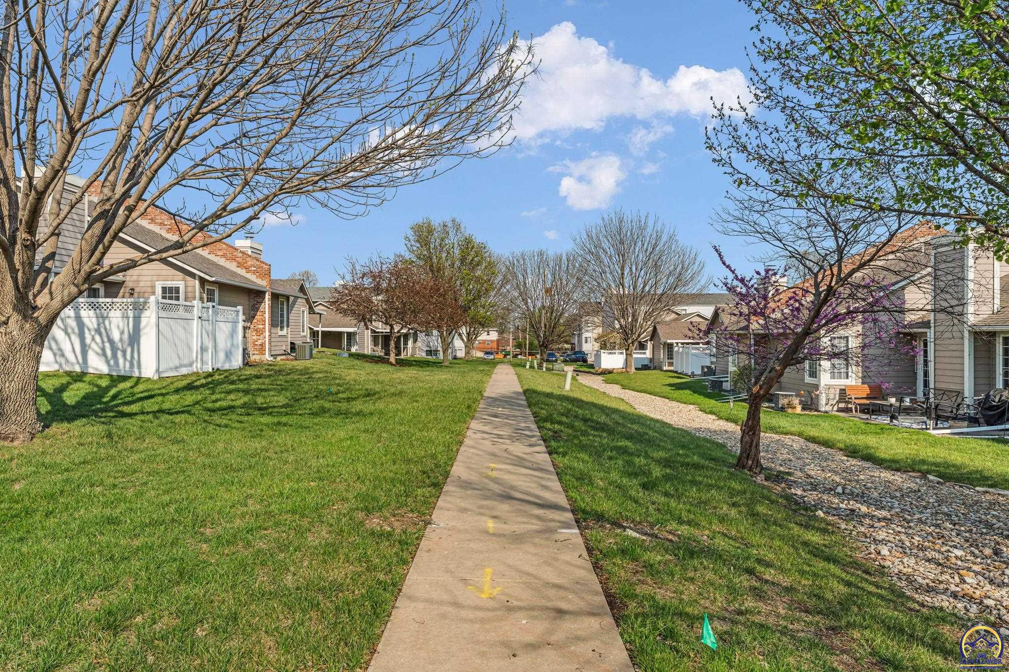 5316 Southwest 23rd Street Topeka, KS 66614 - Photo 33 of 36
