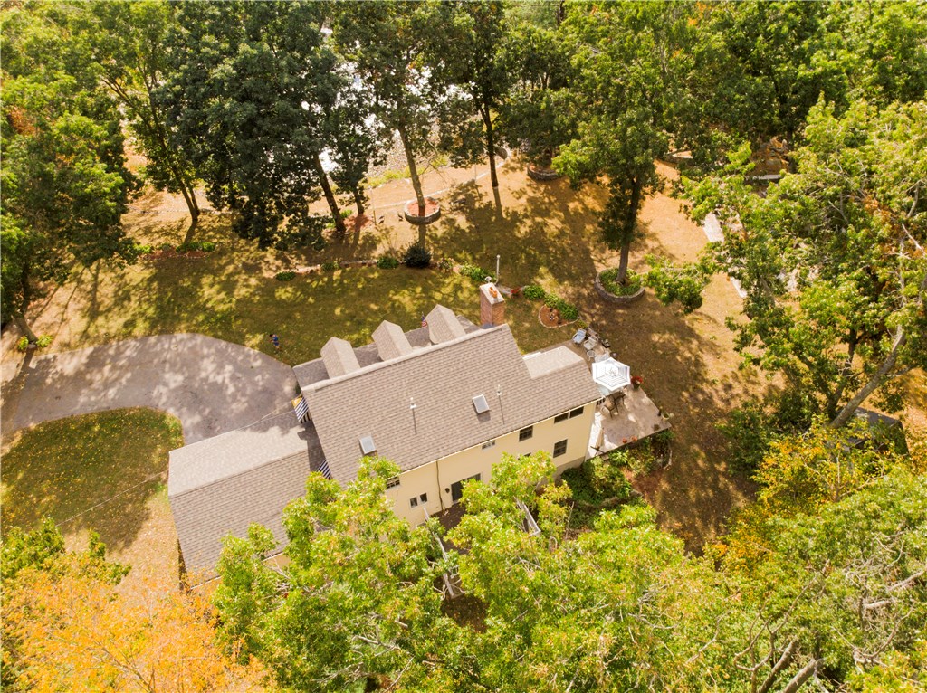 226 Old County Road Smithfield, RI 02917 - Photo 4 of 25 Gallery Image 4