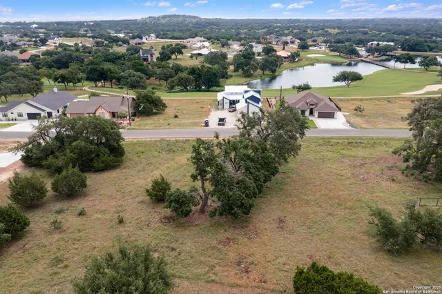 $72,000 | 206 Frank Jones, Blanco, TX 78606