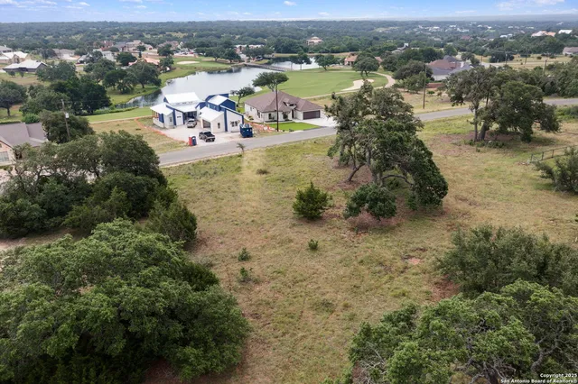$72,000 | 206 Frank Jones, Blanco, TX 78606