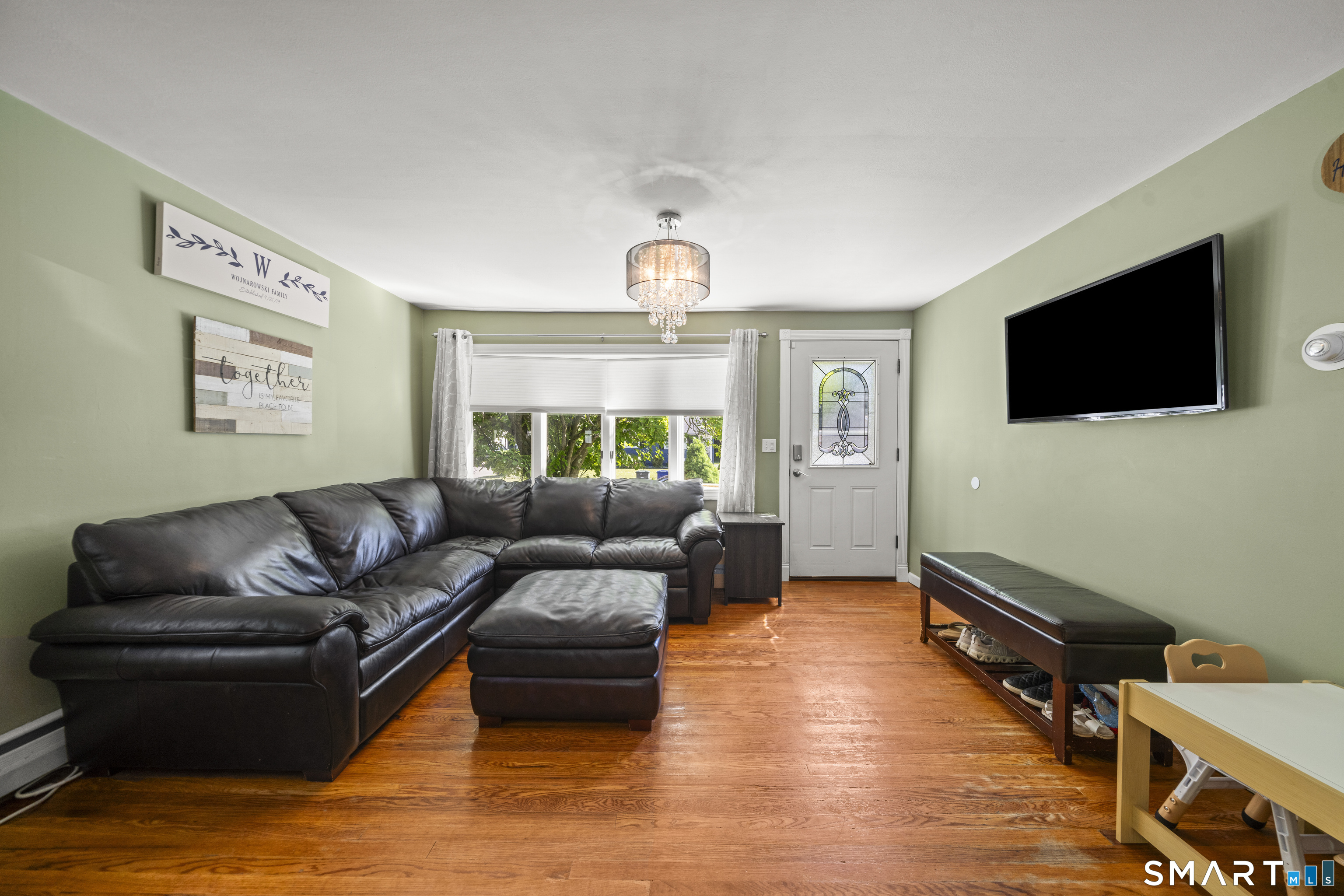 62 Butler Avenue Southington, CT 06489 - Photo 2 of 37