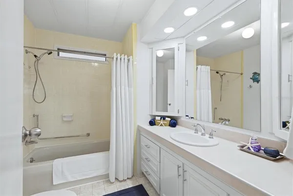 $175,000 | 105 Tortola Way, North Port, FL 34287