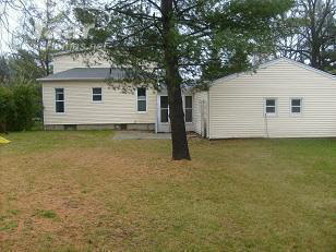 8117 North Vassar Road Mount Morris, MI 48458 - Photo 3 of 8 20125364-2.JPG