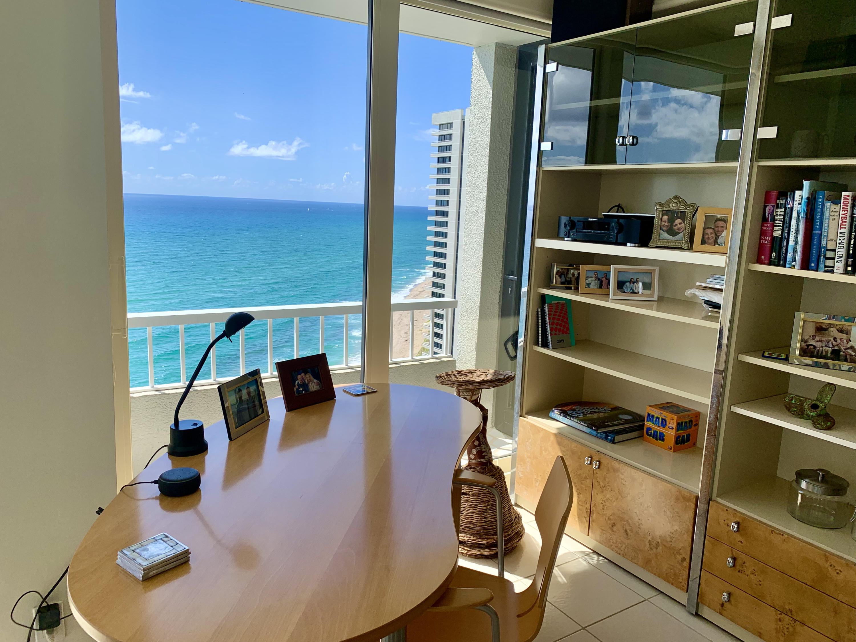 5540 North Ocean Drive, Unit PHA Riviera Beach, FL 33404 - Photo 5 of 42 Living Room views