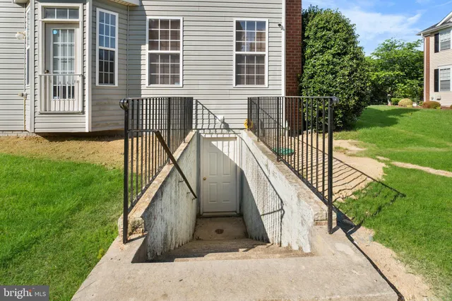a house view with a garden