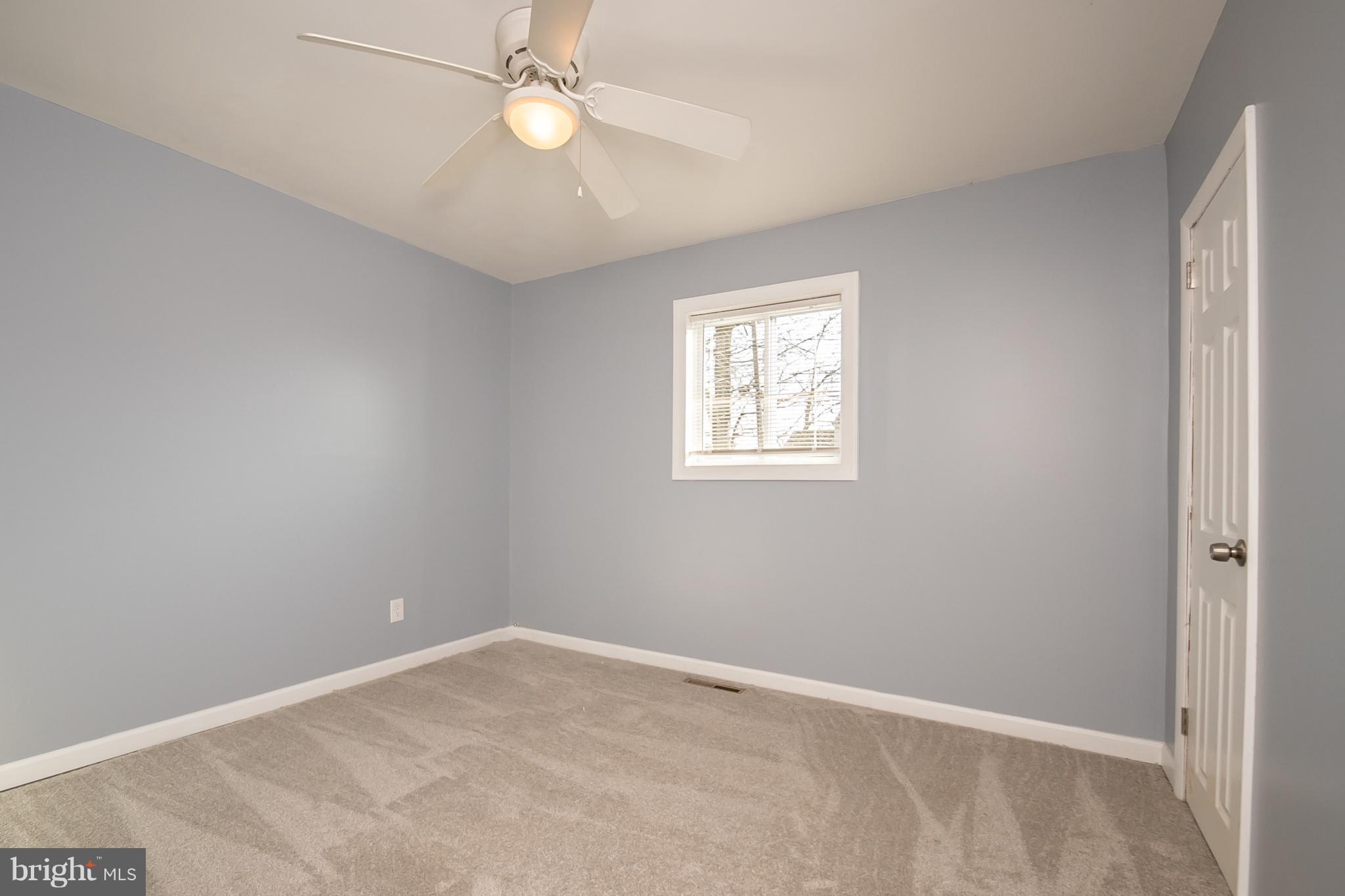 25 Roxeter Road New Castle, DE 19720 - Photo 33 of 44