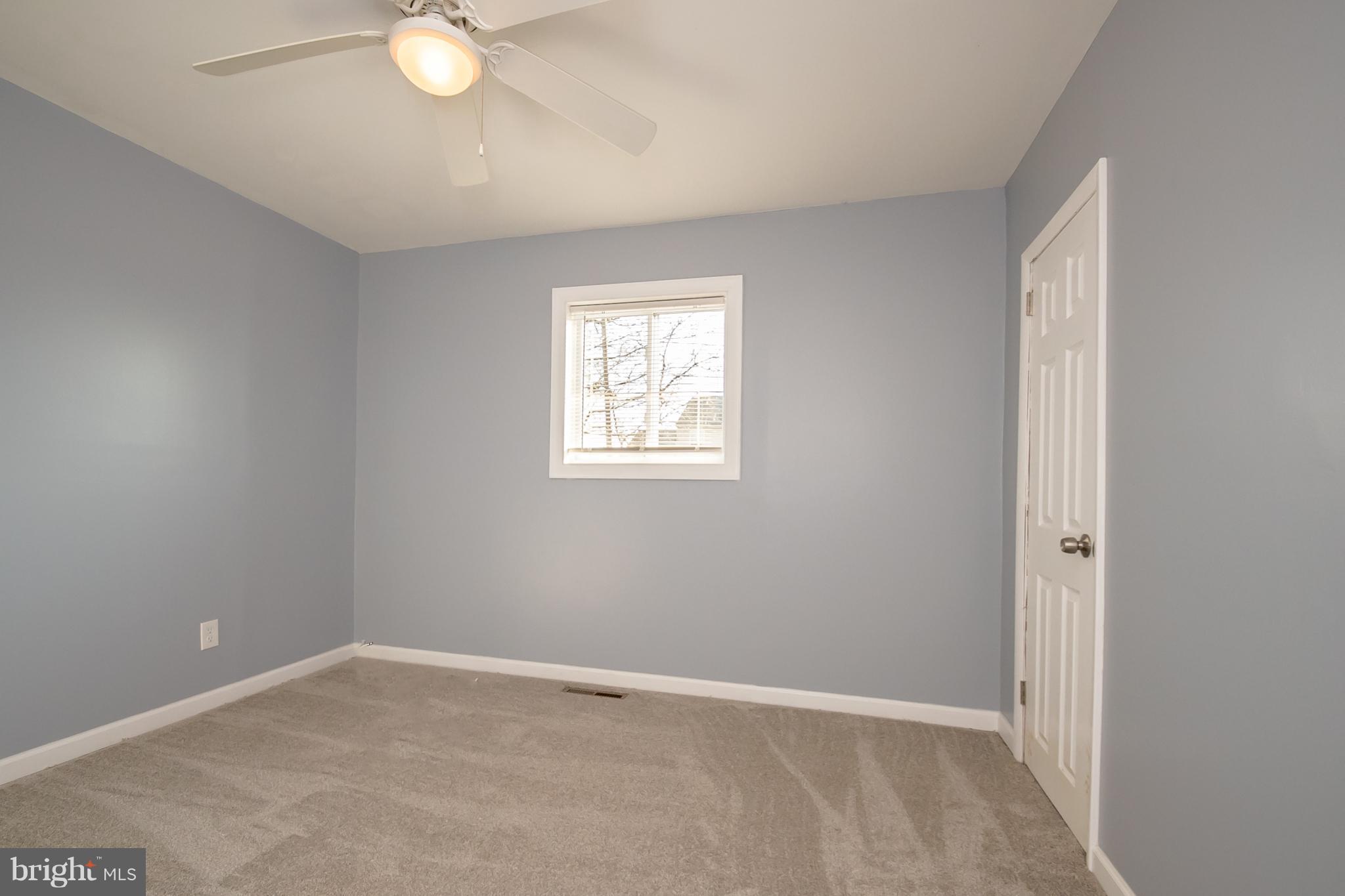 25 Roxeter Road New Castle, DE 19720 - Photo 34 of 44