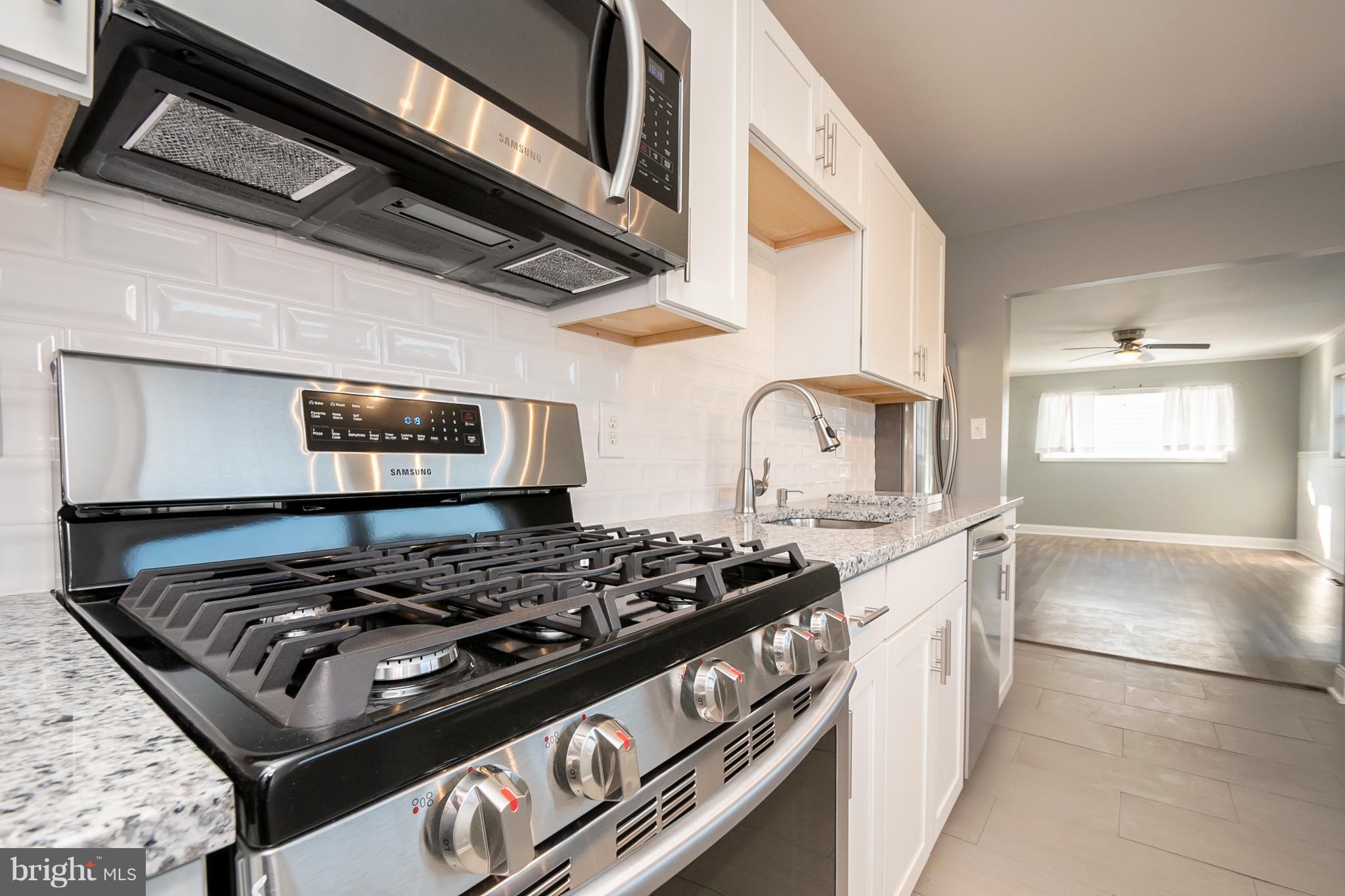 25 Roxeter Road New Castle, DE 19720 - Photo 5 of 44