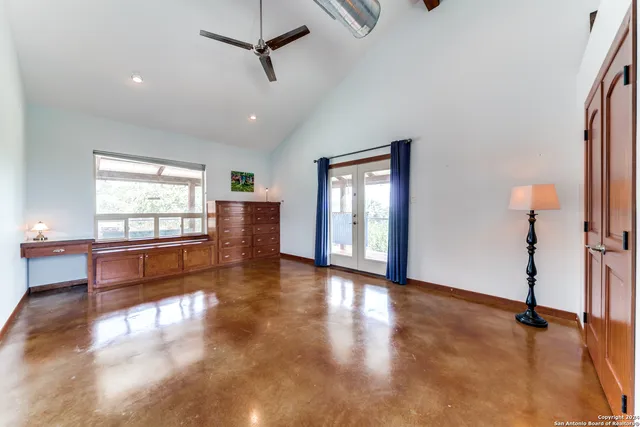 $1,220,000 | 180 Majestic Oaks Drive, Boerne, TX 78006