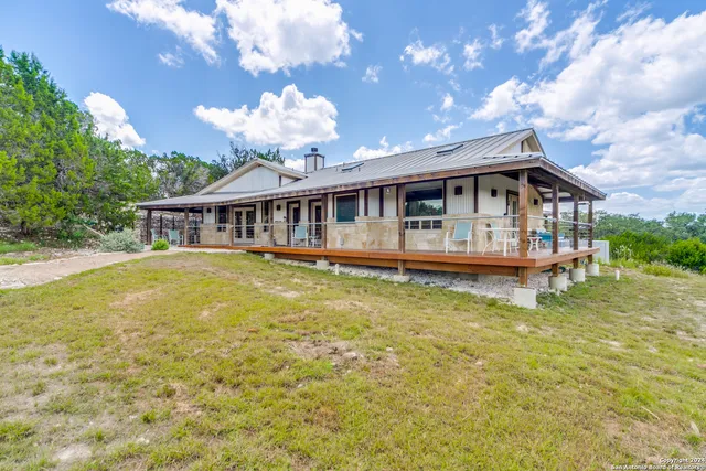 $1,220,000 | 180 Majestic Oaks Drive, Boerne, TX 78006