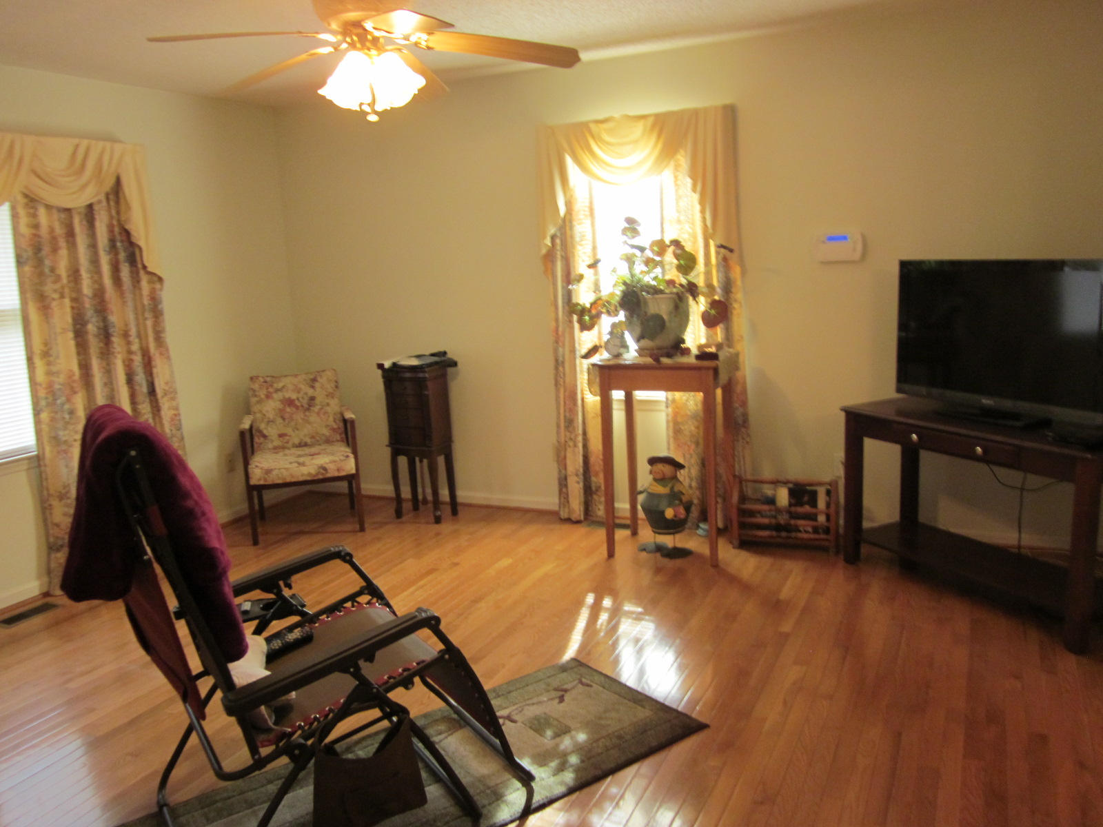 2070 Dugspur Road Callaway, VA 24067 - Photo 31 of 47 Master Bedroom