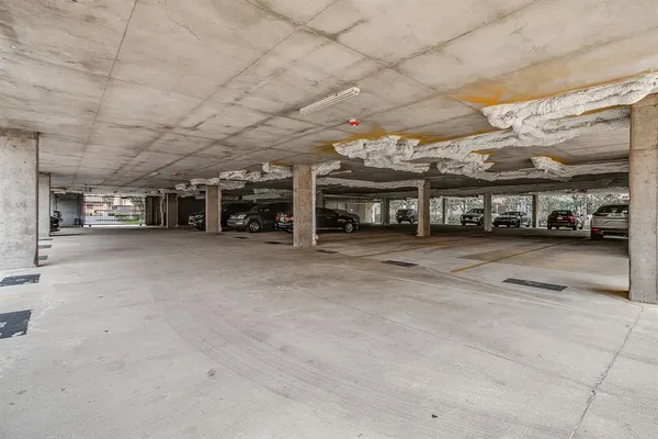 $2,600 | 4107 Bowser Avenue, Unit 207, Dallas, TX 75219