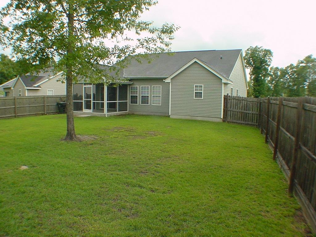 113 Old Tree Road Goose Creek, SC 29445 - Photo 3 of 15 DSC00108