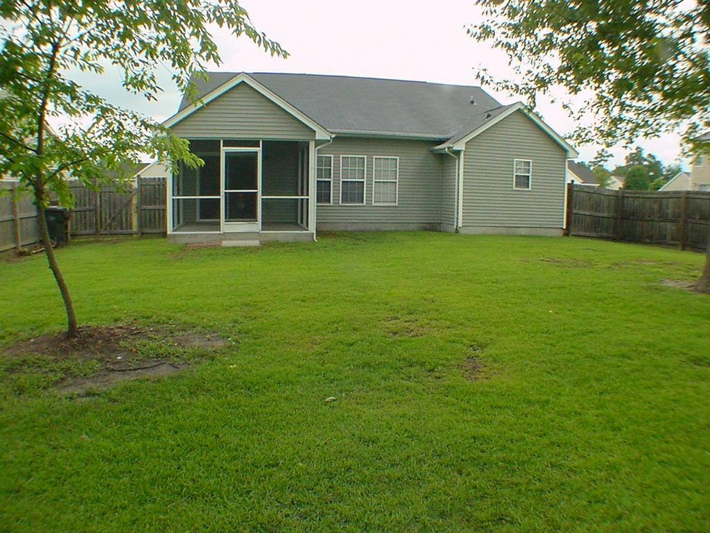 113 Old Tree Road Goose Creek, SC 29445 - Photo 5 of 15 DSC00110