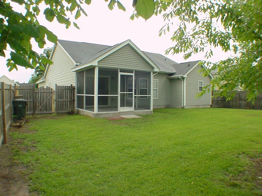 113 Old Tree Road Goose Creek, SC 29445 - Photo 6 of 15 DSC00111