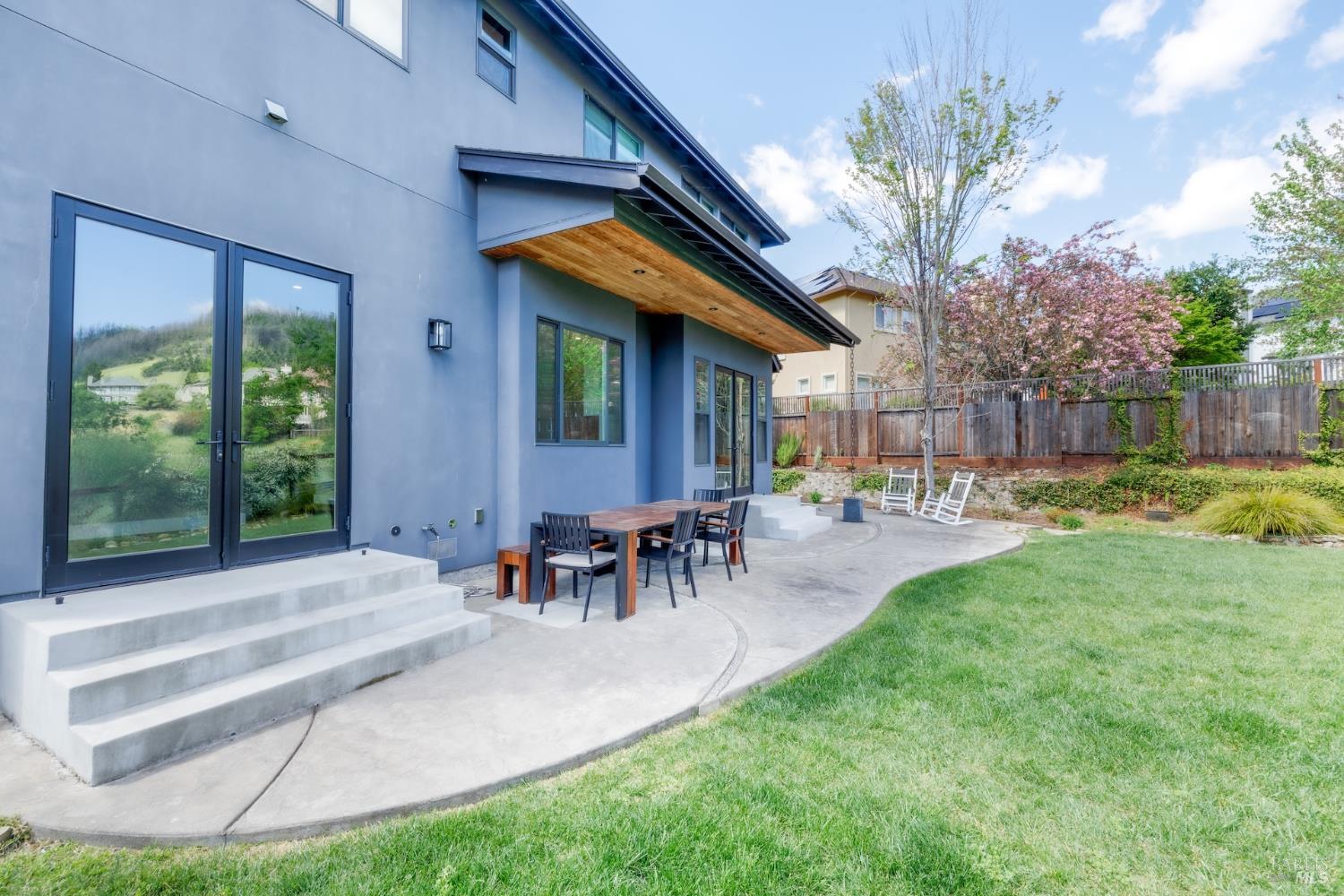 1500 San Ramon Way Santa Rosa, CA 95409 - Photo 16 of 47